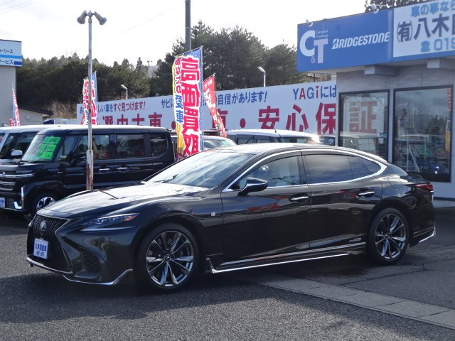 LS 500h Fスポーツ 4WD