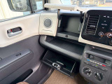 弊社在庫車は全て半年の保証をお付けしております♪半年、一年、二年、三年とございますのでまずはお問い合わせください♪(一部例外年式、距離有)