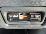 高速道路の利用をスムーズにするETC車載器付きです。