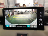 【バックカメラ】駐車時に安心のバックカメラが装備されています!