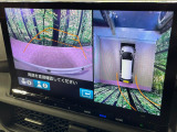 【マルチビューカメラシステム】専用のカメラにより、上から見下ろしたような視点で360度クルマの周囲を確認することができます☆死角部分も確認しやすく、狭い場所での切り返しや駐車もスムーズに行えます。