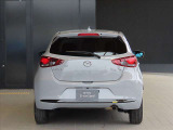 安心の当社下取りワンオーナー、走行1.6万kmのMAZDA2助手席回転シート車です。安全装備も魅力です!