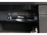 ■ETC■ 今や必需品のETC付き!高速道路料金所で小銭の出し入れをする必要もなくスムーズに通過できます。ETC搭載車しか通過できないスマートICも利用可能で、高速道路利用の幅が広がりますよ!