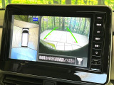 【アラウンドビューモニター】専用のカメラにより、上から見下ろしたような視点で360度クルマの周囲を確認することができます☆死角部分も確認しやすく、狭い場所での切り返しや駐車もスムーズに行えます。