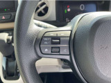 オーディオリモートコントロールスイッチ、ハンズフリーテレホンスイッチを装備しています。オーディオ操作も簡単で運転に集中できます。