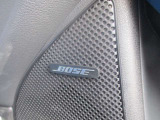 BOSEサウンドシステム。8スピーカーで音を楽しみましょう。