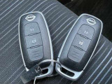 ドアの開閉やエンジン始動も楽々インテリジェントキーです