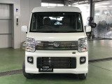 保証期間は3ヶ月及び期間内走行5000km以内です。詳しくは営業スタッフにお問い合わせください。