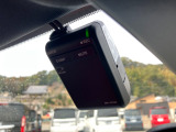 今、必需品のドライブレコーダー(フロント・リア・車内)がついています!