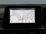 純正メモリーナビ装備です。