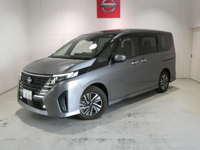 セレナ 1.4 e-POWER ハイウェイスターV 