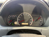 【メーター】大きくて見やすいメーター付きです!当たり前ですが、こちらのお車は「実走行」です!これからも長い間乗って頂ける1台です