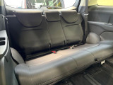 3列目シートはもちろん状態良好☆大人でもゆったりと座って頂けますので、大人数でのお出かけもラクラクです♪ご家族で、気の知れた仲間で、ドライブに行くのが楽しみですね♪