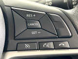 【クルーズコントロール】高速道路もラクラク走行。アクセルを離しても一定速度で走行ができ、長距離運転時の負担を軽減!加速・減速も簡単なスイッチ操作で調整できます。