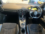 TTクーペ 2.0 TFSI Sラインパッケージ 