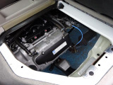 エンジンルームもきれいですよ。機関機構系も良好です。納車前に点検整備も行います。エンジンオイル・オイルフィルター等は交換致します。