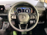 【純正革巻きステアリング】上質な革を使用することで、手にしっかり馴染みとても運転しやすいハンドルです♪