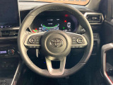 ステアリングも使用感が少なく、きれいな状態となっております♪