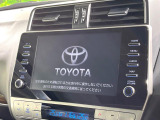 【メーカー純正ナビ】インテリアに溶け込むスタイリッシュな「専用設計」メーカーナビを装備♪視認性や操作性など基本性能にも優れ、より上質なカーライフをお楽しみいただけます。
