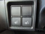 運転席・助手席シートヒーターも完備!寒い冬も快適にお使いいただけます!