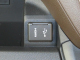 USB&HDMI差し込みあります。