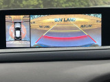 【360&deg;ビューモニター】専用のカメラにより、上から見下ろしたような視点で360度クルマの周囲を確認することができます☆死角部分も確認しやすく、狭い場所での切り返しや駐車もスムーズに行えます。
