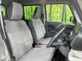 もちろん車内はキレイです♪よりクリーンな状態をキープしたいお客様には『ナノゾーンコート』がおすすめ!新型コロナウイルス対策や、除菌・消臭に効果を発揮し多くの方にご好評いただいております。