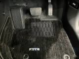 フロアマットの写真になります!