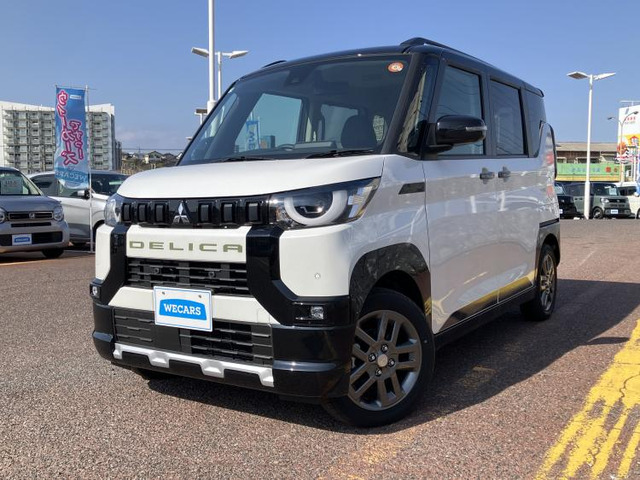 デリカミニ T プレミアム 4WD 