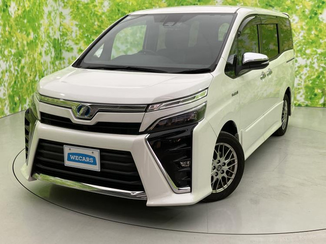 ヴォクシー1.8 ハイブリッド ZS 煌