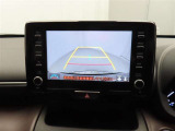 バックモニターを装備しています。車庫入れ時等に車両後方が確認出来るのでとても便利です。