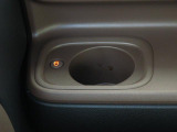 ホッとカップホルダーが運転席・助手席にあります。ホットドリンクをちょうど良い温度でキープしてくれる保温機能付で嬉しいです。