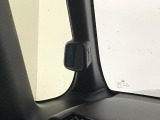 停車時や発進時、対向車とのすれ違いや路肩に寄せる時など、車両左側前方を確認するときに役立ちます♪