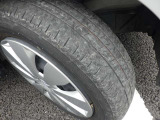 タイヤの溝あります!