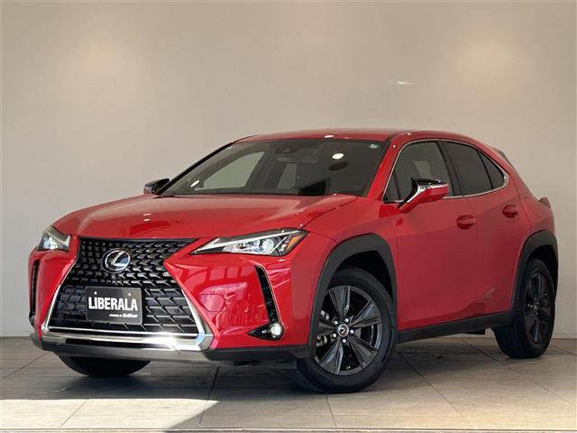 UX200 バージョンC本革シート 修復歴無し