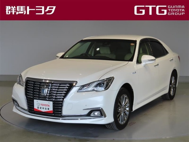 クラウンハイブリッド 2.5 ロイヤルサルーンG Four 4WD