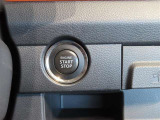 スマートキー装備車なので、キーを取り出さなくてもエンジン始動が可能です。