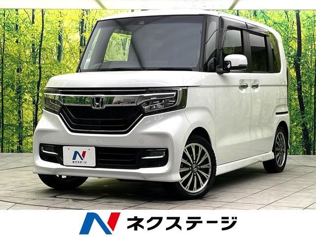 ホンダ N-BOXカスタム 