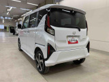 在庫確認や問い合わせは自社HPの他に各種中古車検索サイトでも可能です。