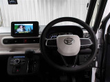 運転席に座ると☆こんな感じです♪