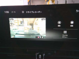 ドライブレコーダーの映像も映す事が可能です。