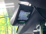 【ドライブレコーダー】ドライブレコーダー装備!走行中はもちろん、あおり運転や事故に遭遇した際、映像で記録し、万一のリスクに備えます。※記録用SDカードはお客様ご自身でご準備いただく必要があります。