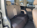 ゆとりある広々とした車内空間は、ドライブを始め買い物やレジャーなど、幅広く活躍します。一人でもみんなとでもお出かけを楽しみましょう!