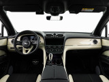 前車追従機能、レーンキープアシスト、ヘッドアップディスプレイも付いており、多数のオプションを備えております。