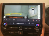 安全機能のバックモニター&全周囲モニターも装備です。