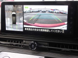 NissanConnectナビゲーションシステムは12.3インチワイドディスプレイを採用。インテリジェント アラウンドビューモニター(移動物 検知機能付)やドラレコにも連動。情報を同時に表示できる3分割画面も可能です。