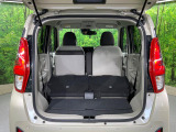 普段のお買い物や通勤、送迎等に十分な荷室スペースを確保しております。セカンドシートを倒すと、大きな荷物の積載も可能です♪