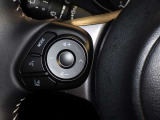 ステアリングスイッチ装備!運転しながら手元でオーディオの操作などができます。