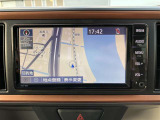 純正ナビを装備。タッチパネル式で使いやすく、お出かけもラクラクです。
