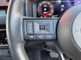 運転中も便利なステアリングスイッチ♪